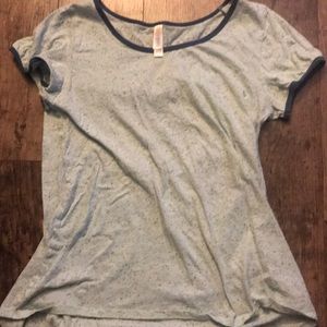 💥4/$14 Lularoe tee